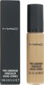 MAC Pro Longwear NC30 Concealer (9ml) - Crease-proof coverage with 24-hour sweat-resistant wear. Ideal for concealing undereye...