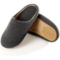 Soft-soled non-slip slippers: 