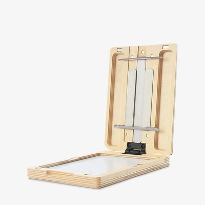 New Wave U.GO Plein Air Pochade Box (15x20cm) Image
