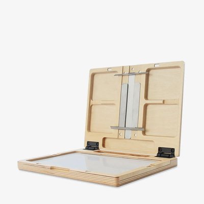 New Wave U.GO Plein Air Pochade Box (21x29cm) Image
